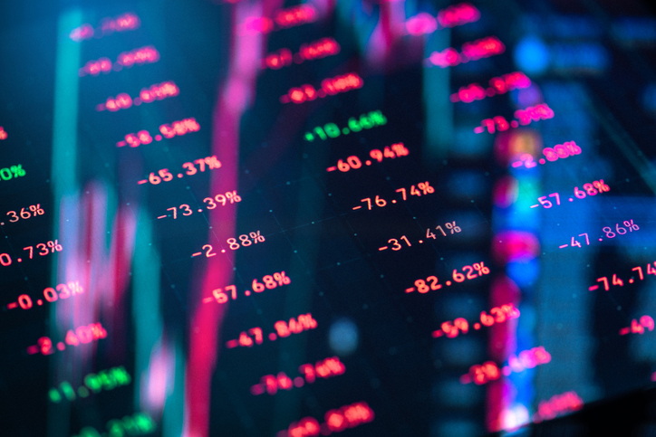 Quantum Complementarity and Potential for Advantage in Machine Learning