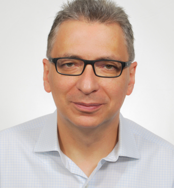 Dr. Alexander Sokol